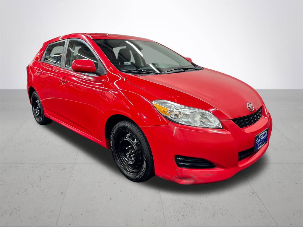 Used 2011 Toyota Matrix image 9