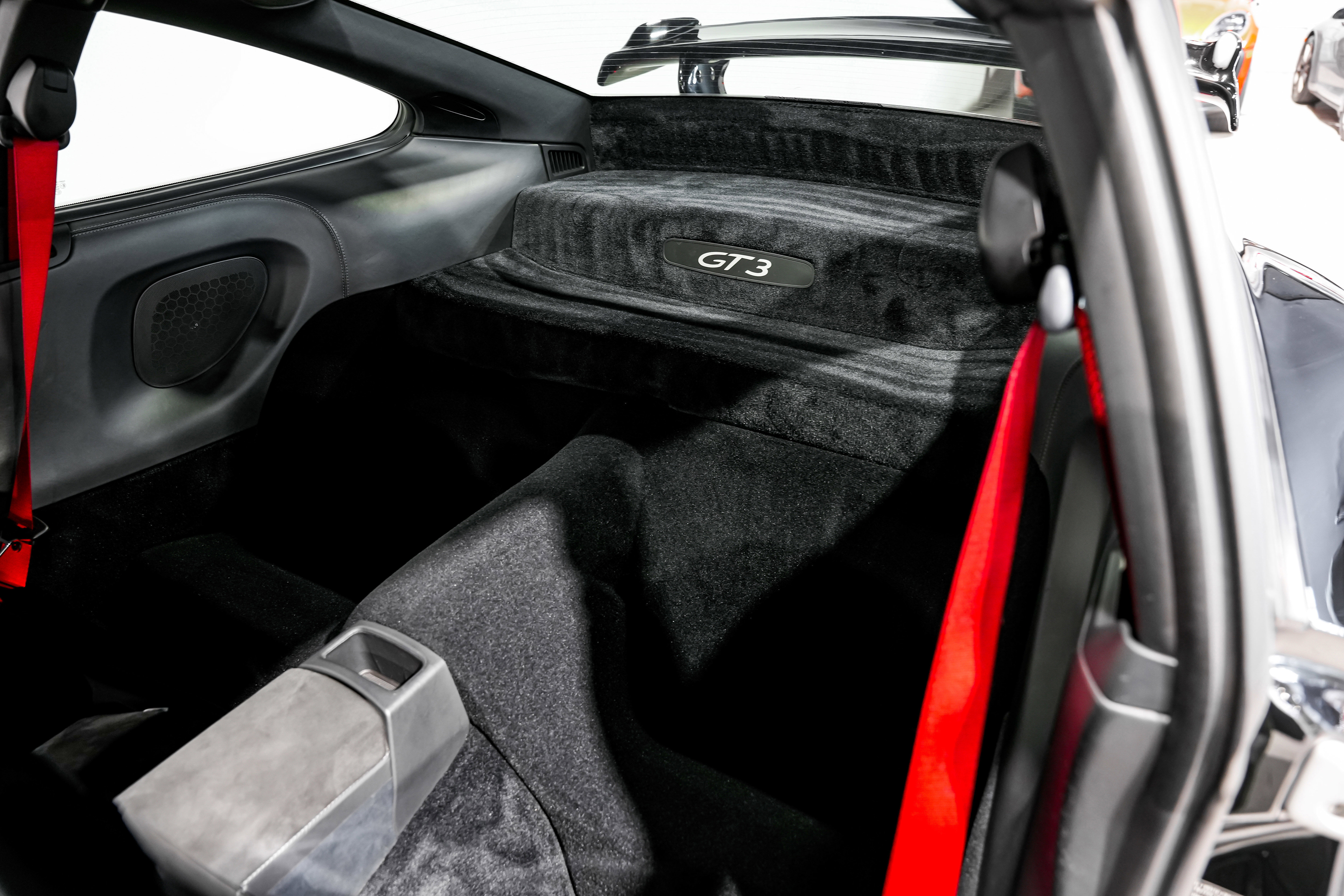 Used 2010 Porsche 911 GT3 image 23