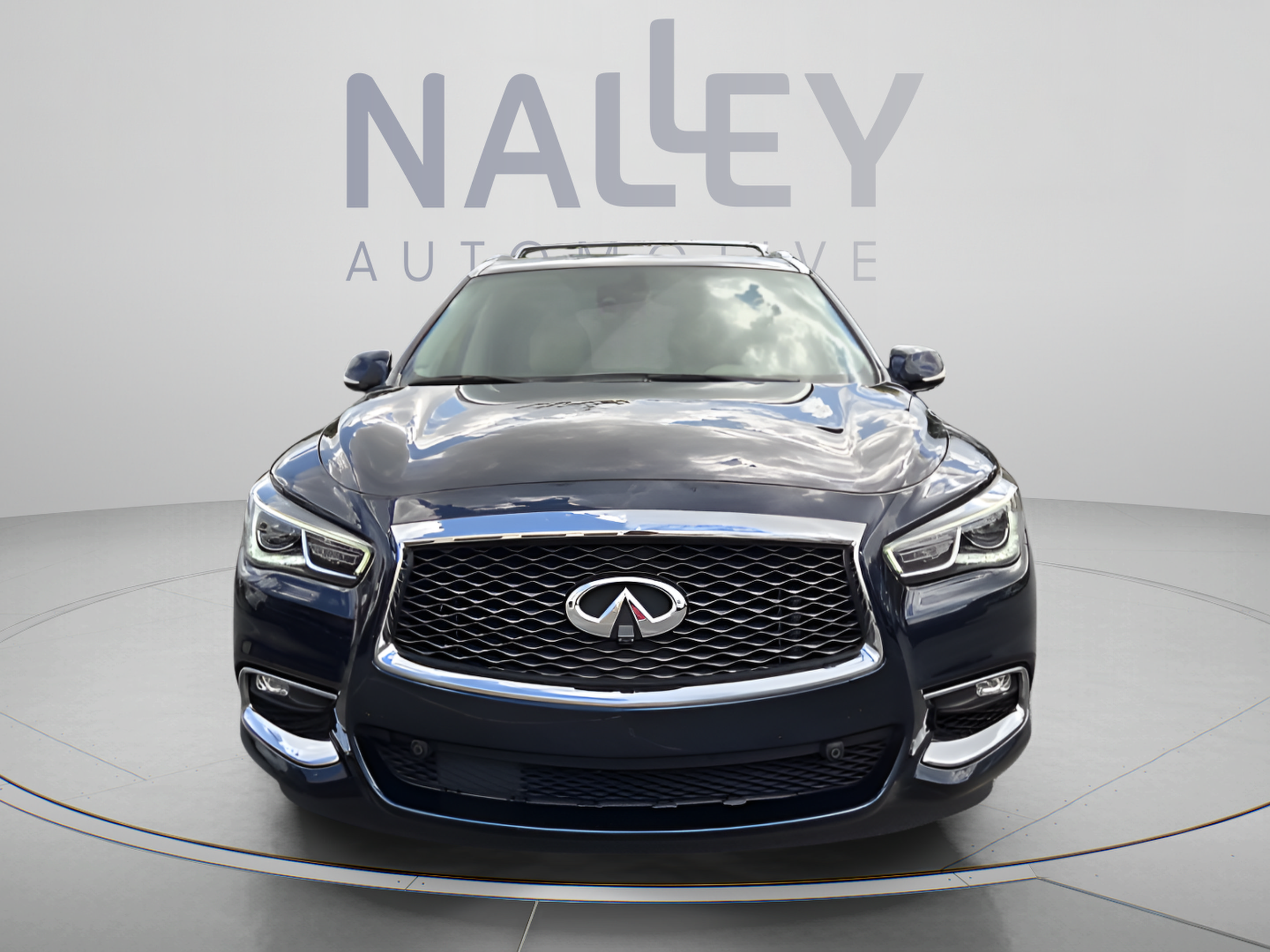 Used 2020 INFINITI QX60 Luxe w/ Sensory Package FWD image 8