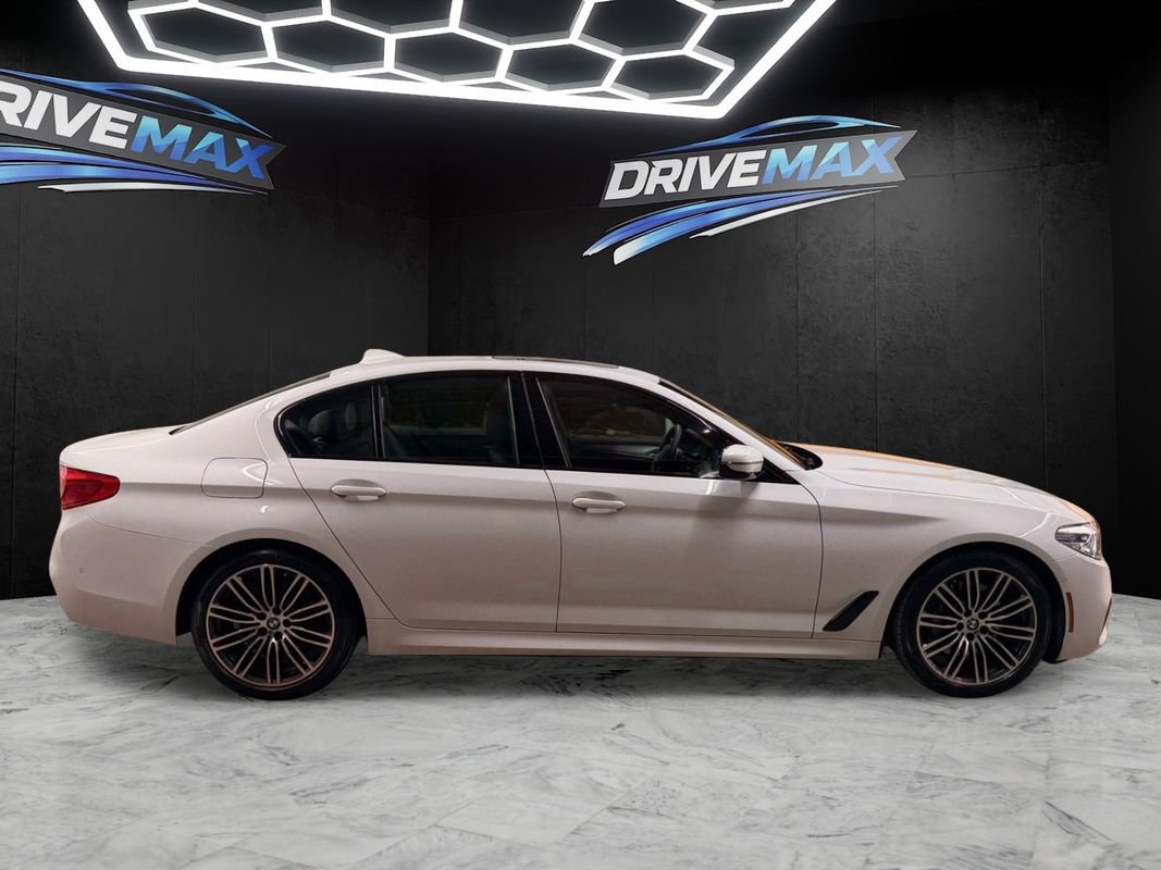 Used 2019 BMW 540i xDrive w/ M Sport Package AWD/4WD image 4