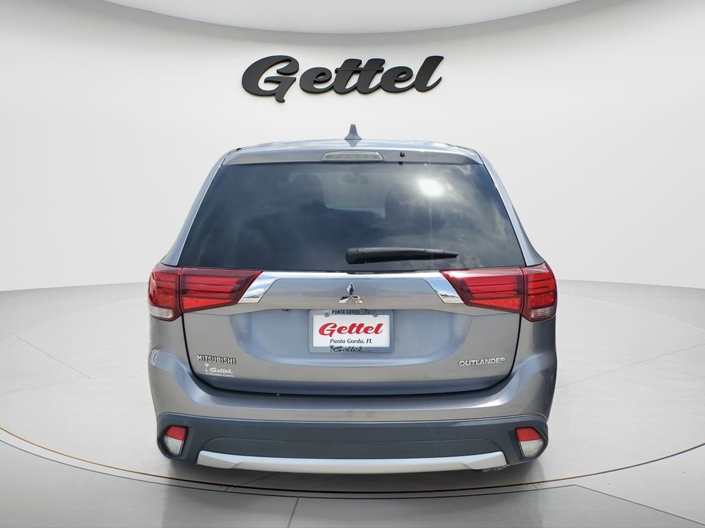 Used 2017 Mitsubishi Outlander ES image 4