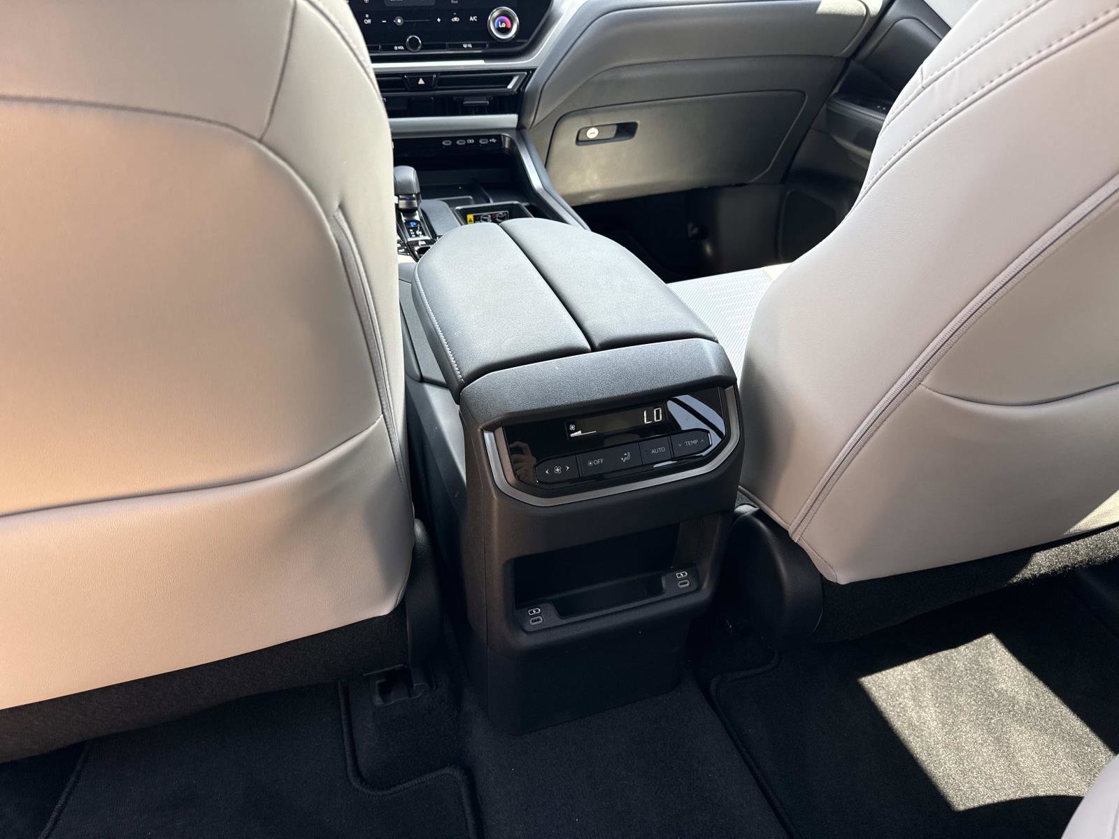 New 2026 Lexus TX 350 AWD image 17