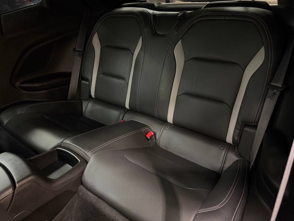 Used 2019 Chevrolet Camaro SS RWD image 33