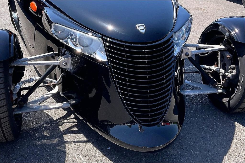 Used 1999 Plymouth Prowler RWD image 30