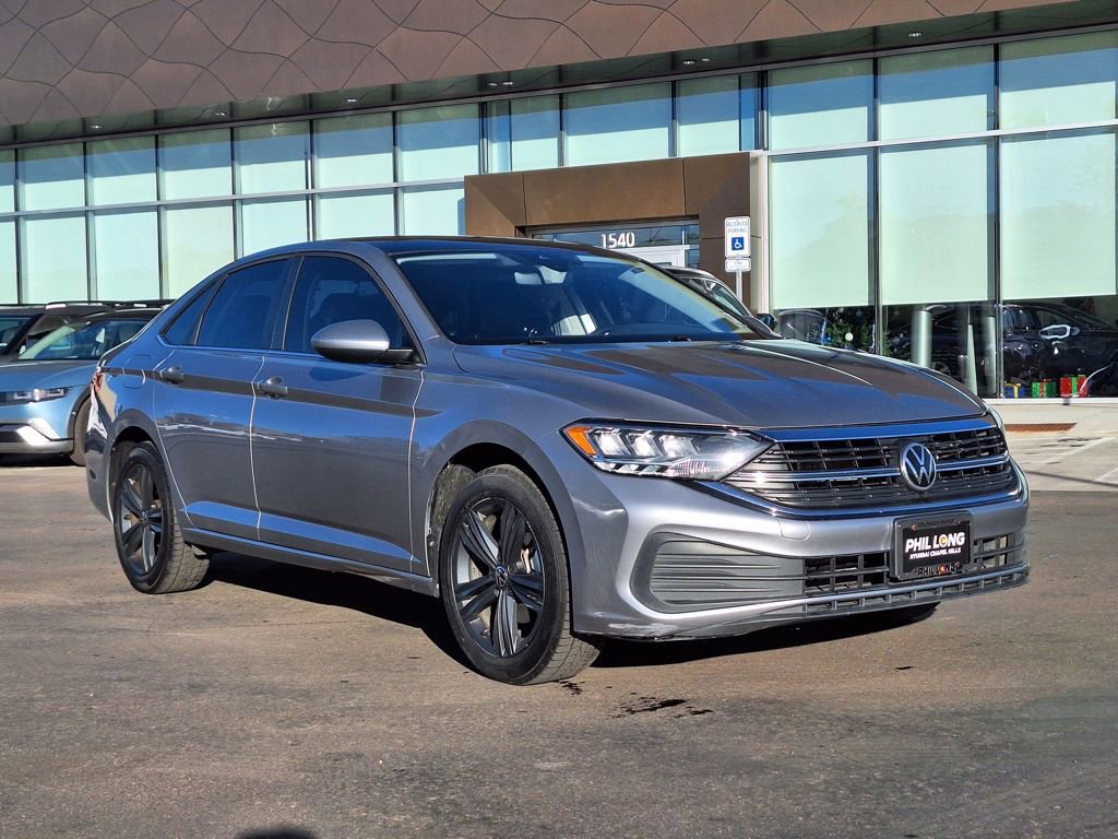 Used 2022 Volkswagen Jetta SE