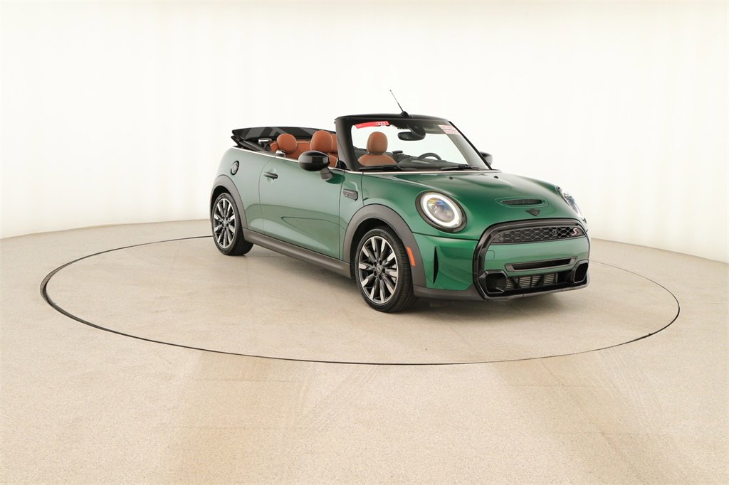 Used 2024 MINI Cooper S w/ Signature Upholstery Package image 10