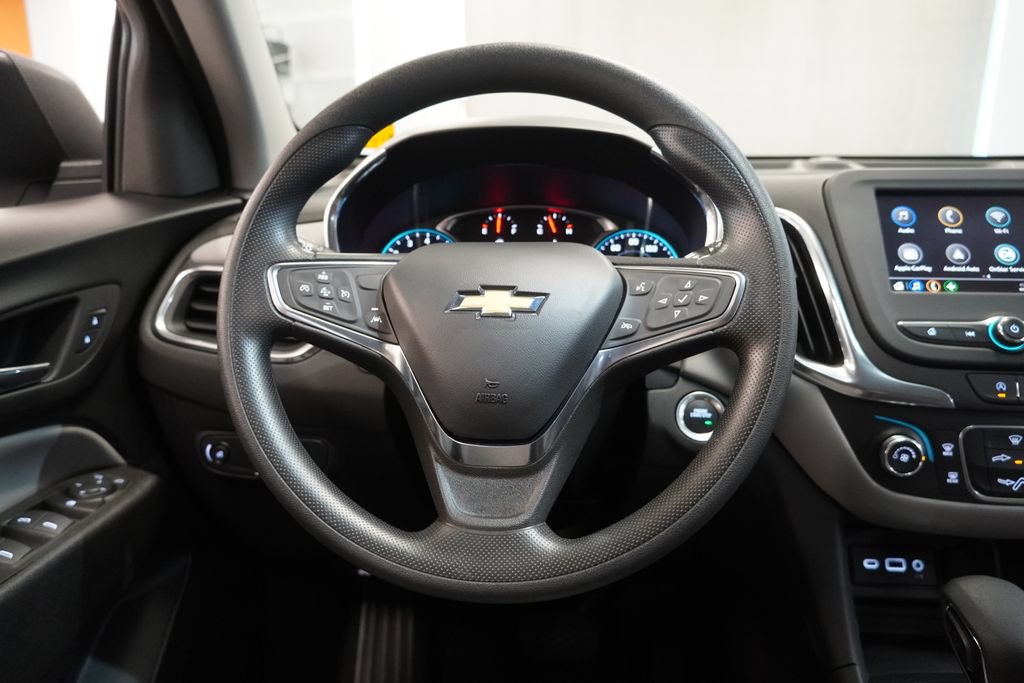 Used 2024 Chevrolet Equinox LS FWD image 18