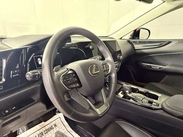 Used 2023 Lexus NX 250 FWD w/ Towing Package (2000 Lbs) image 19