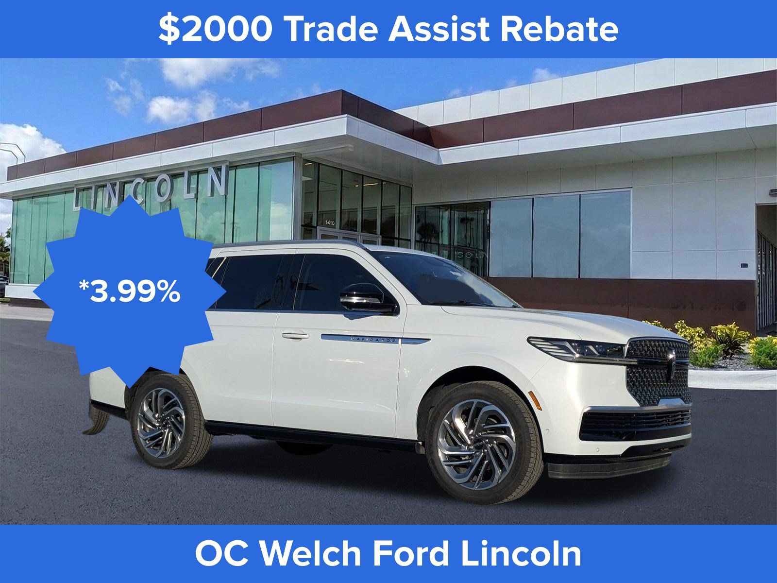 Certified 2025 Lincoln Navigator Reserve AWD/4WD image 3