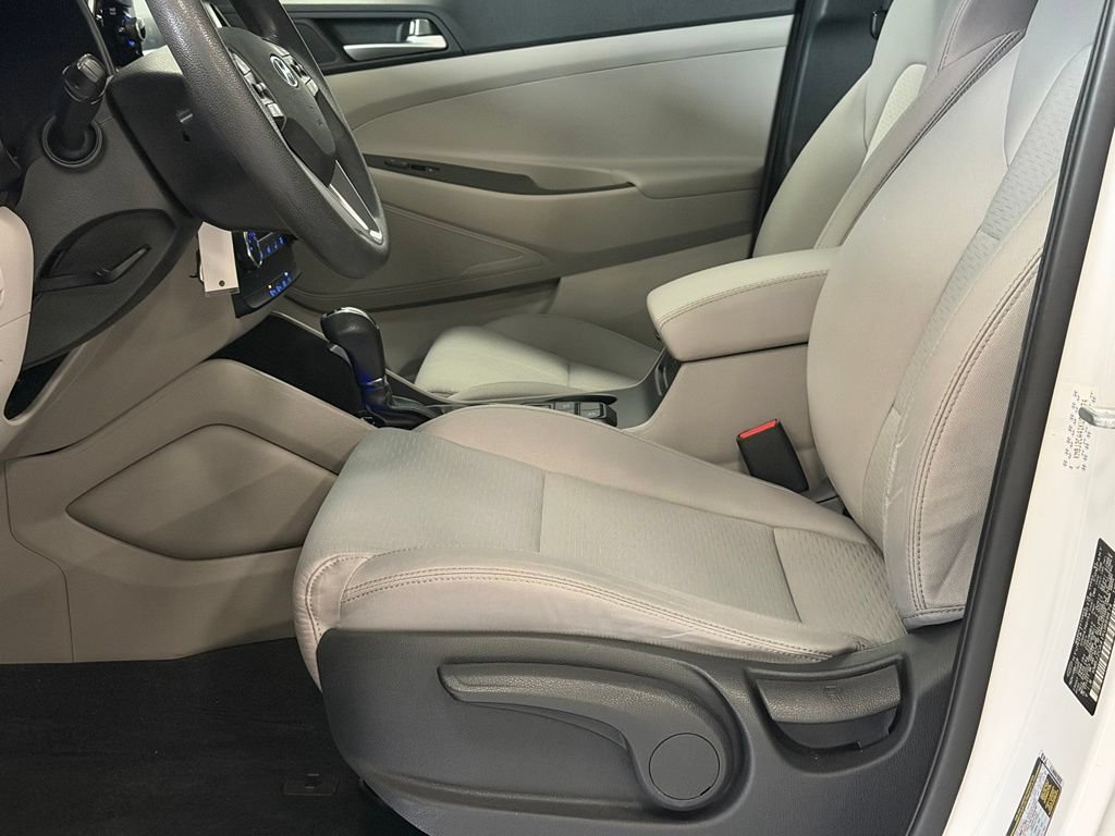 Used 2019 Hyundai Tucson SE AWD/4WD image 12