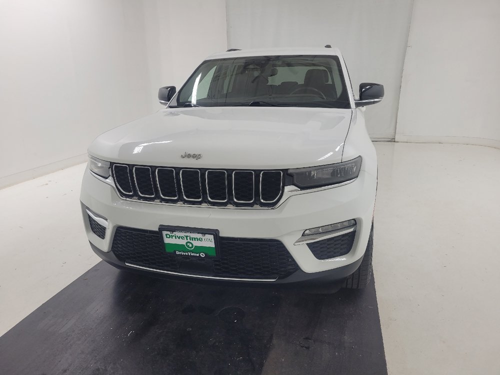 Used 2023 Jeep Grand Cherokee Limited AWD/4WD image 15