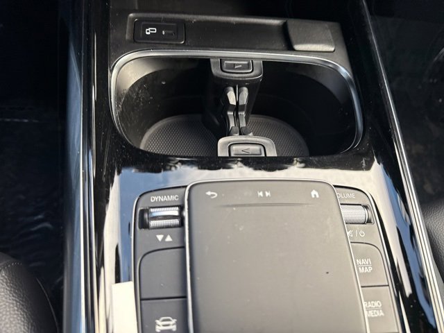 Used 2021 Mercedes-Benz GLA 250 4MATIC image 26