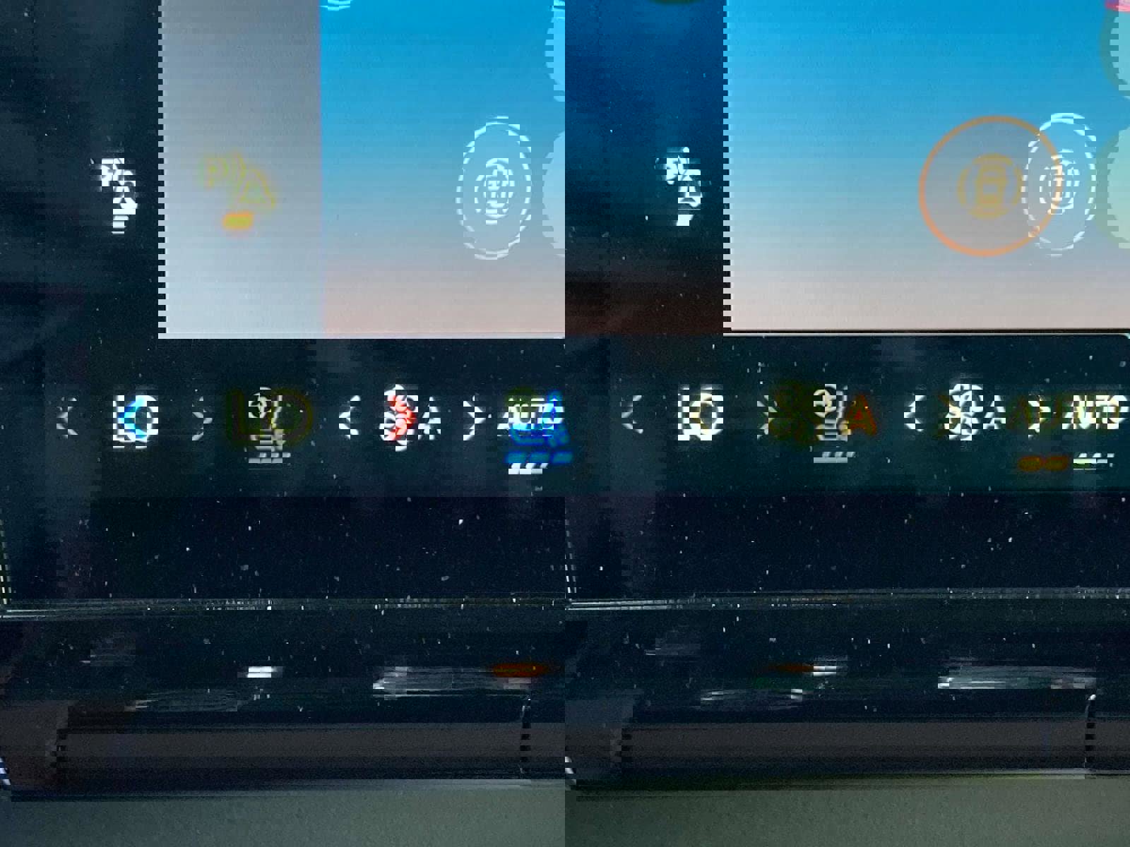 New 2025 Lincoln Navigator L Reserve image 27