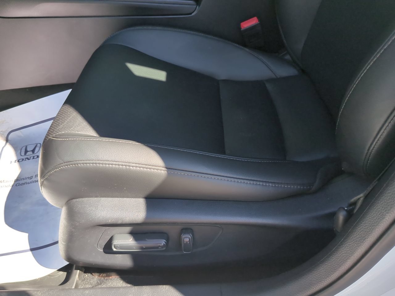 Used 2023 Honda Civic Sport Touring image 14