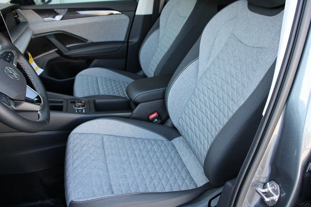 New 2025 Volkswagen Tiguan S image 15