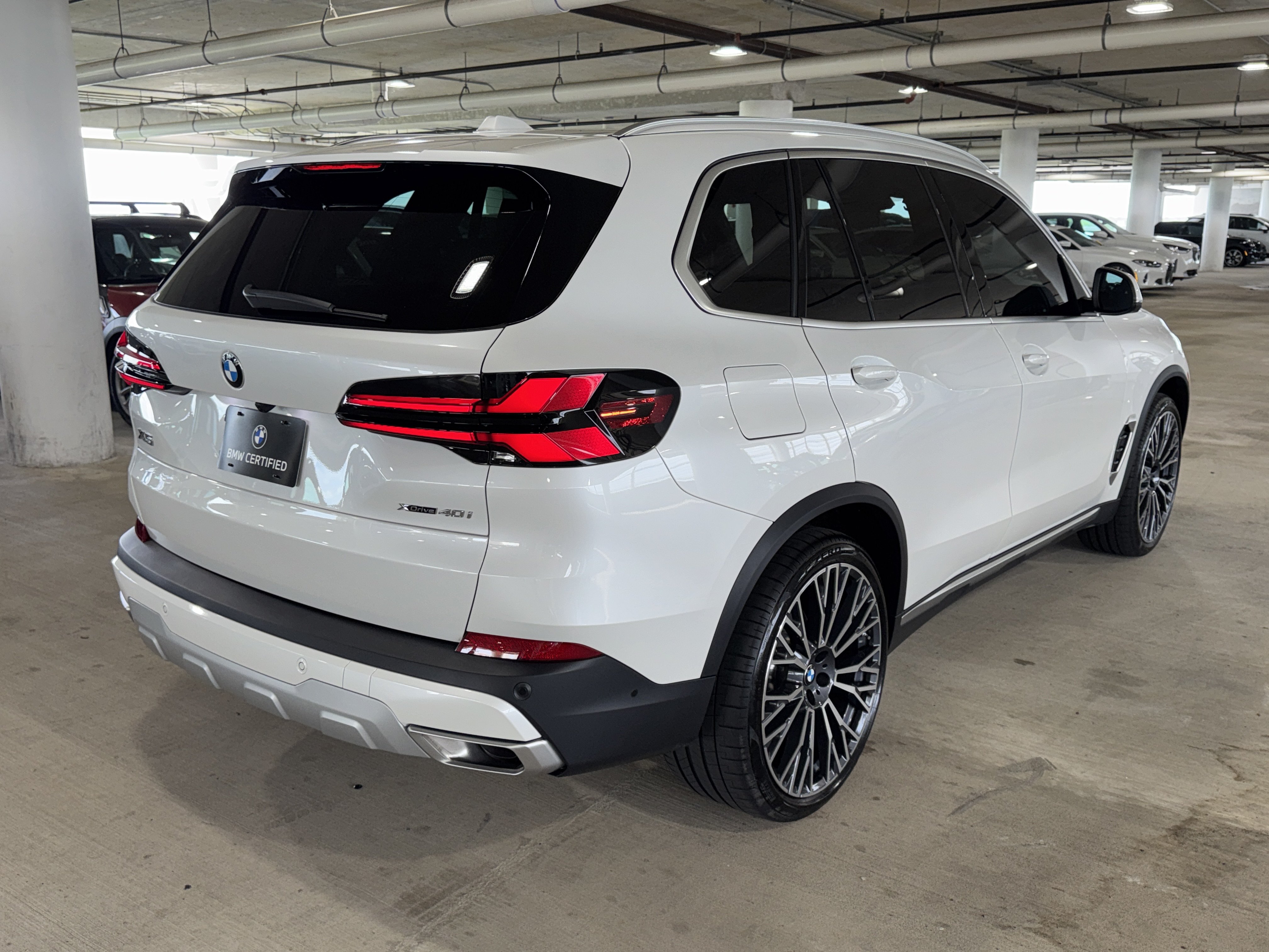 Used 2026 BMW X5 xDrive40i w/ Climate Comfort Package AWD/4WD image 8