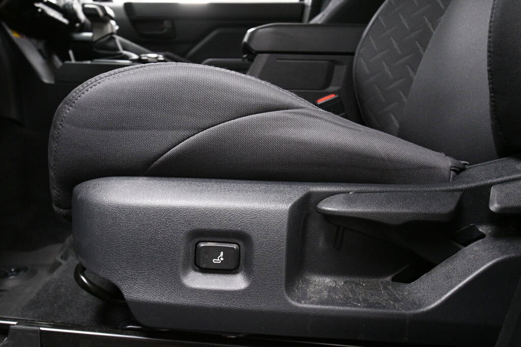 Used 2024 Toyota Tacoma SR5 image 10