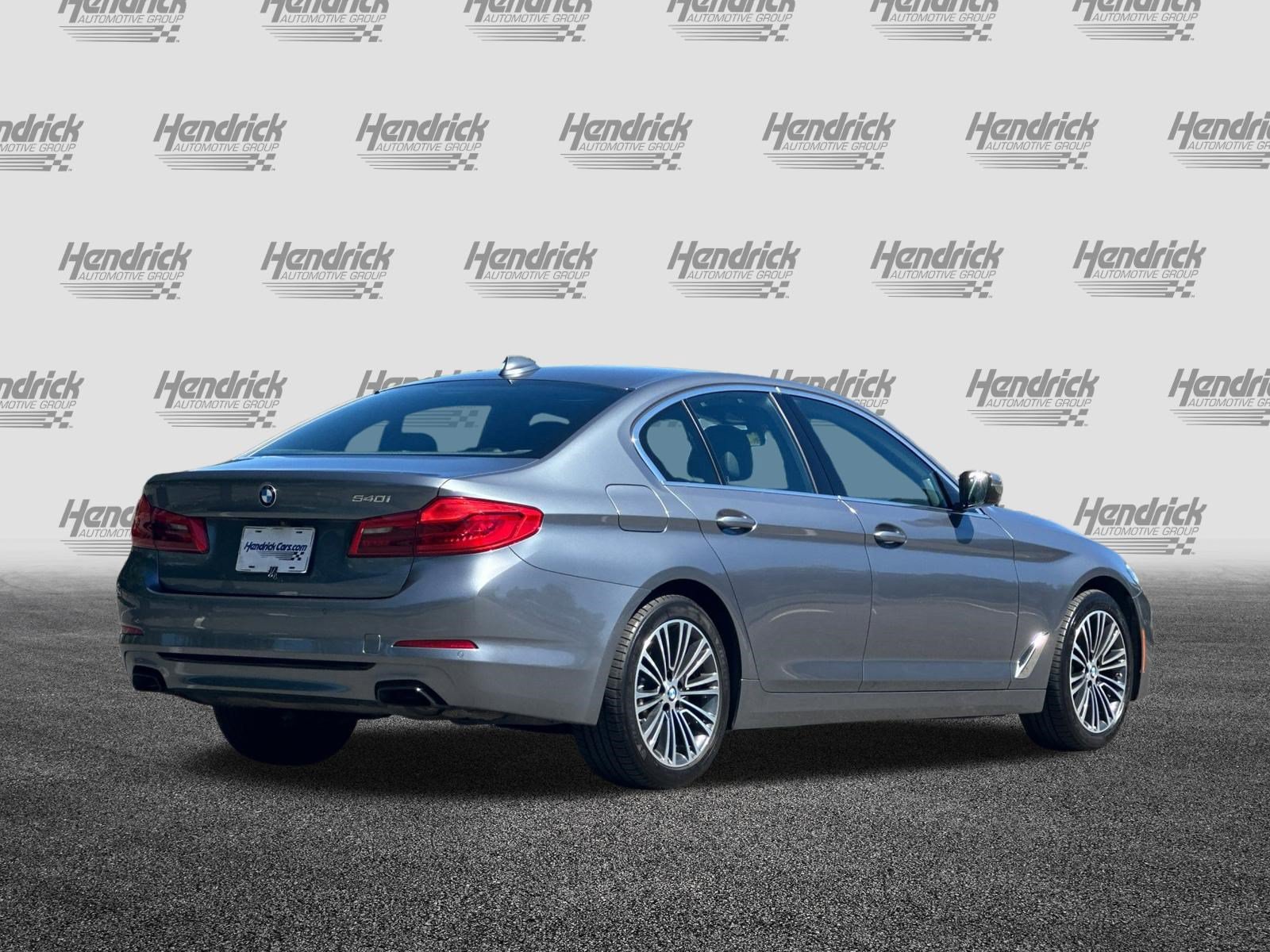 Used 2019 BMW 540i w/ Executive Package RWD image 5