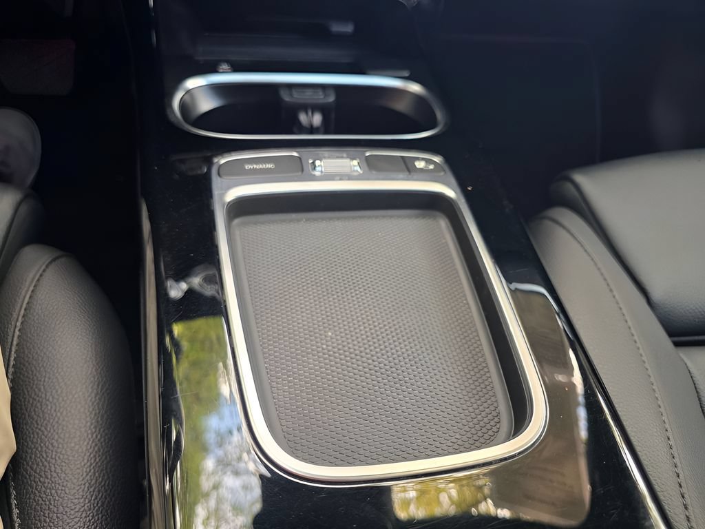 Used 2025 Mercedes-Benz CLA 250 image 24