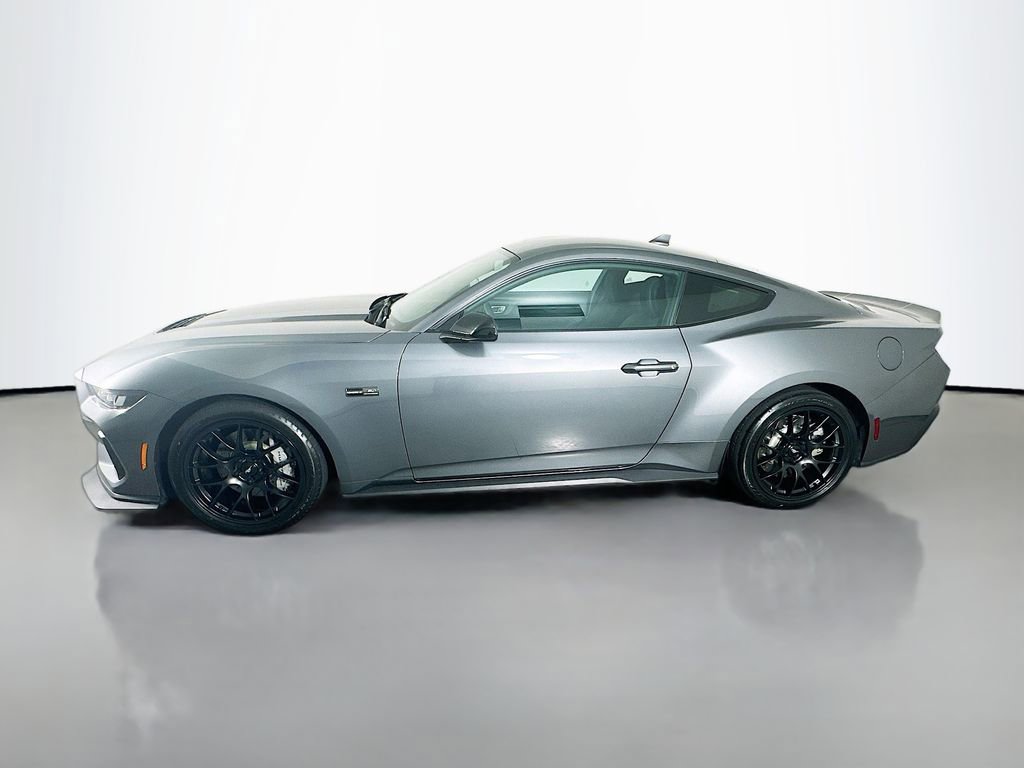 Used 2024 Ford Mustang GT image 2