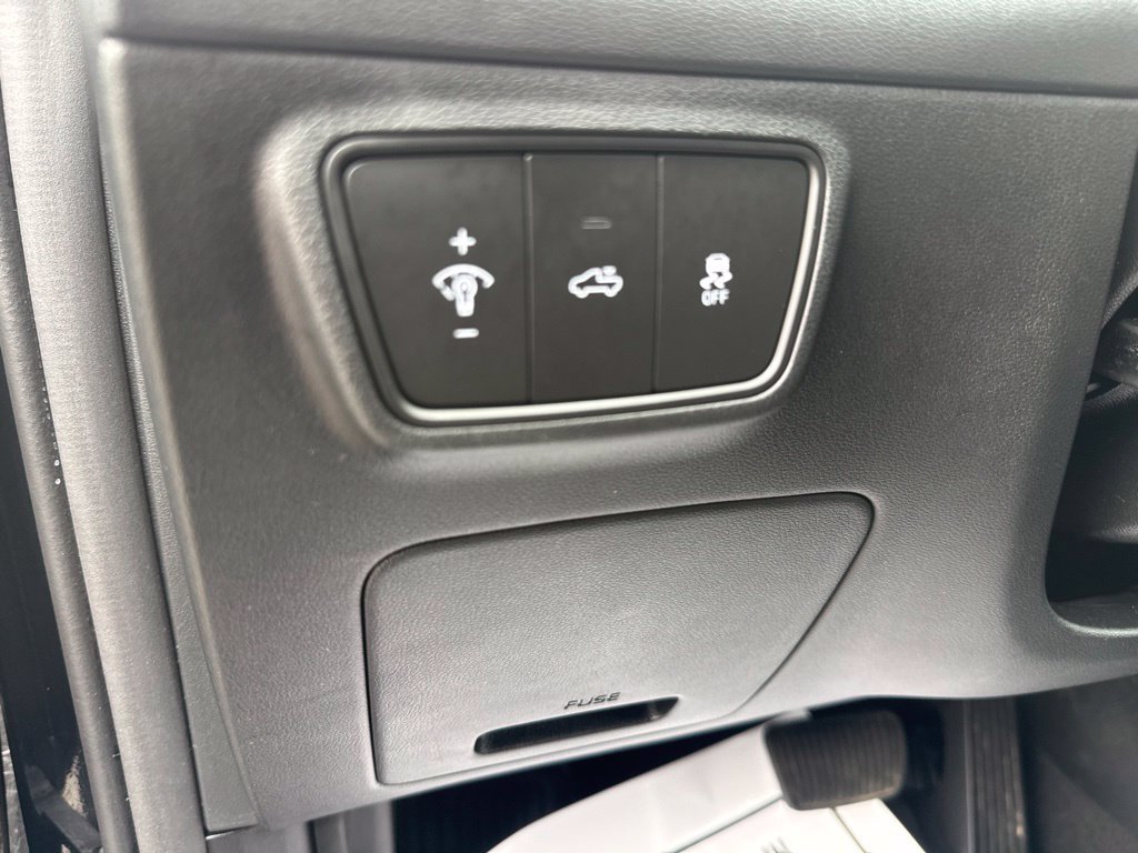Certified 2024 Hyundai Santa Cruz Limited AWD/4WD image 9