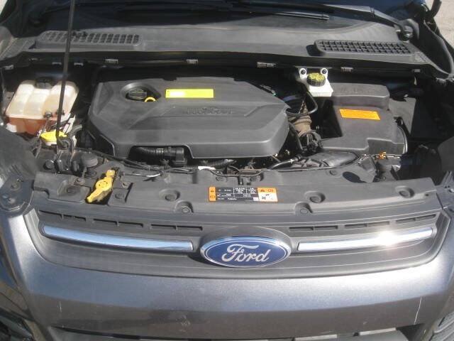Used 2016 Ford Escape SE w/ SE Cold Weather Package AWD/4WD image 32