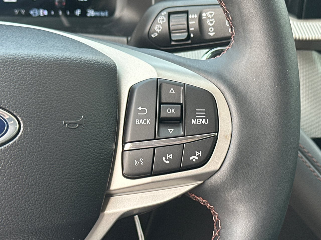 New 2026 Ford Explorer Active w/ Active Comfort Package RWD image 26