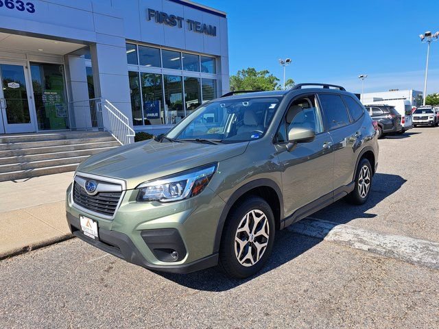 Used 2020 Subaru Forester Premium w/ Popular Package #1 AWD/4WD image 2