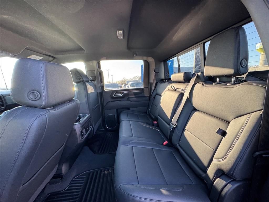 New 2026 Chevrolet Silverado 2500 LT image 9