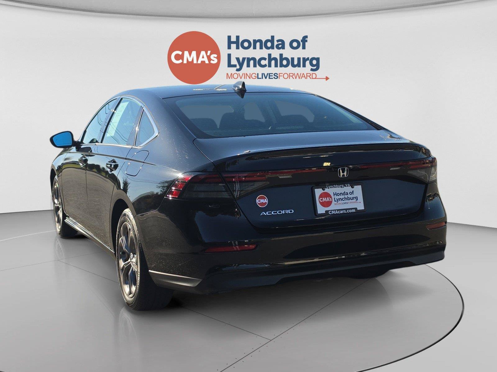 Used 2023 Honda Accord EX image 3