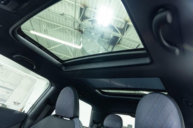 New 2026 MINI Cooper S image 12