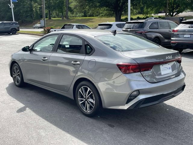 Used 2022 Kia Forte LXS FWD image 4