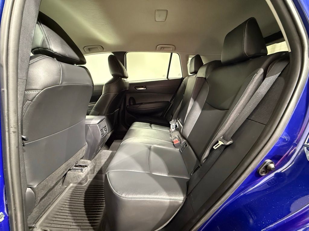 Certified 2025 Toyota Corolla Cross XLE image 18