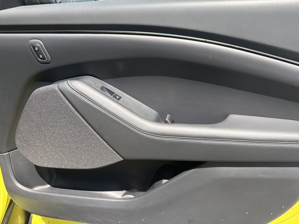 Used 2025 Ford Mustang Mach-E Select w/ Comfort Package Lite RWD image 15