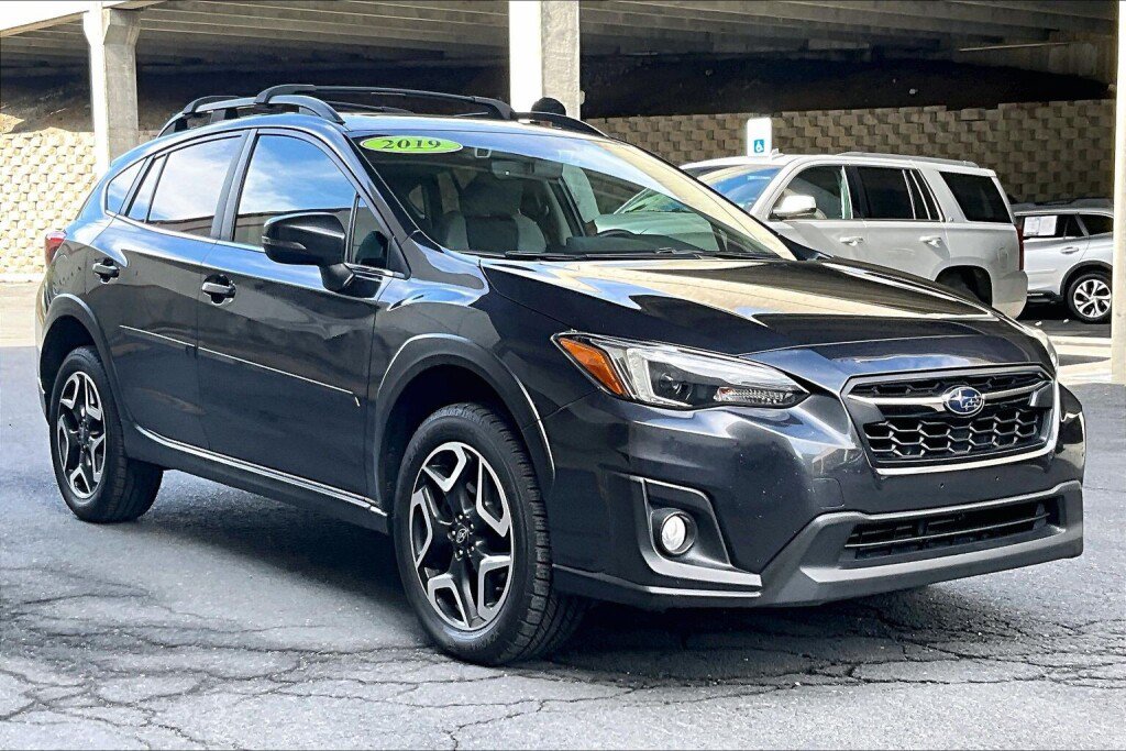 Used 2019 Subaru Crosstrek 2.0i Limited w/ Moonroof Package w/Navigation AWD/4WD image 19
