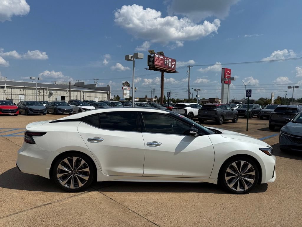 Certified 2023 Nissan Maxima Platinum w/ Sport Mat Group FWD image 6