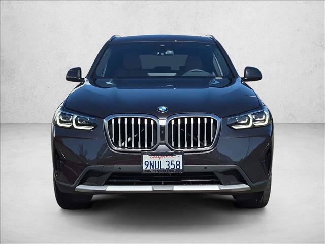 Used 2024 BMW X3 xDrive30i w/ Premium Package w/ZPA AWD/4WD image 2