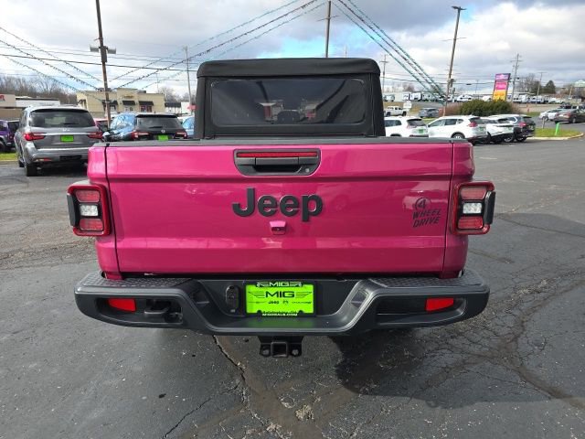 Used 2024 Jeep Gladiator Sport image 6