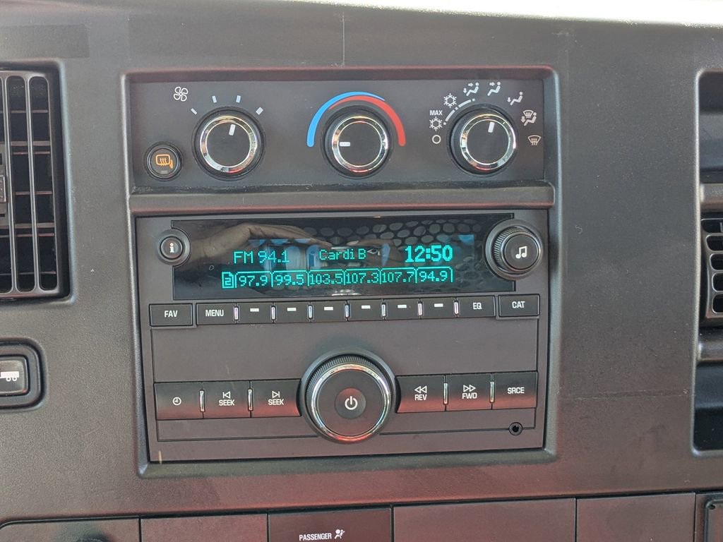 Used 2024 GMC Savana 2500 w/ Driver Convenience Package image 21