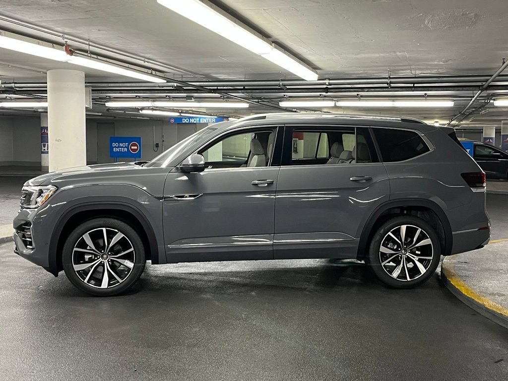 New 2026 Volkswagen Atlas SEL Premium R-Line AWD/4WD image 35
