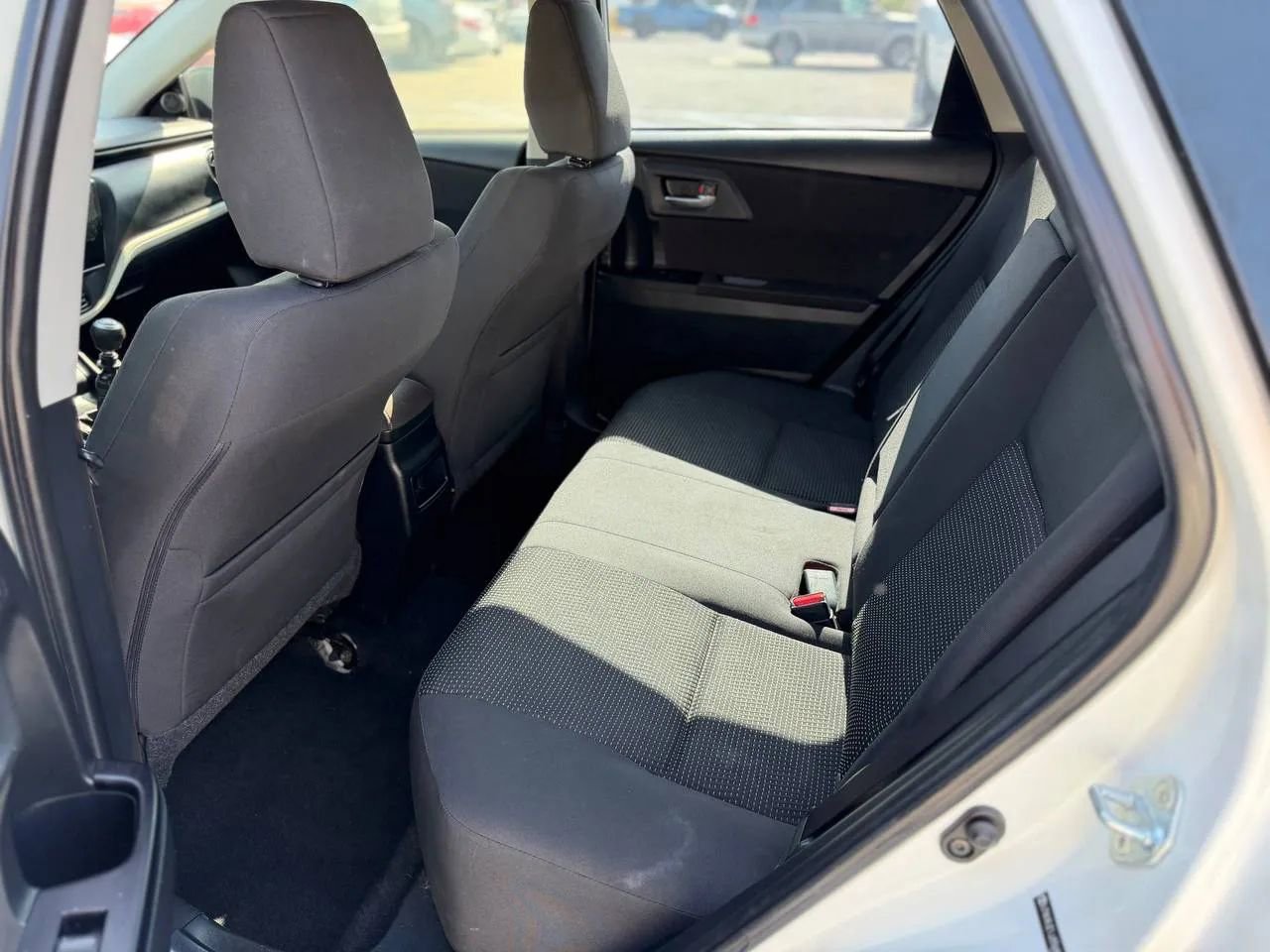 Used 2018 Toyota Corolla iM w/ Carpet Mat Package (TMS) image 23