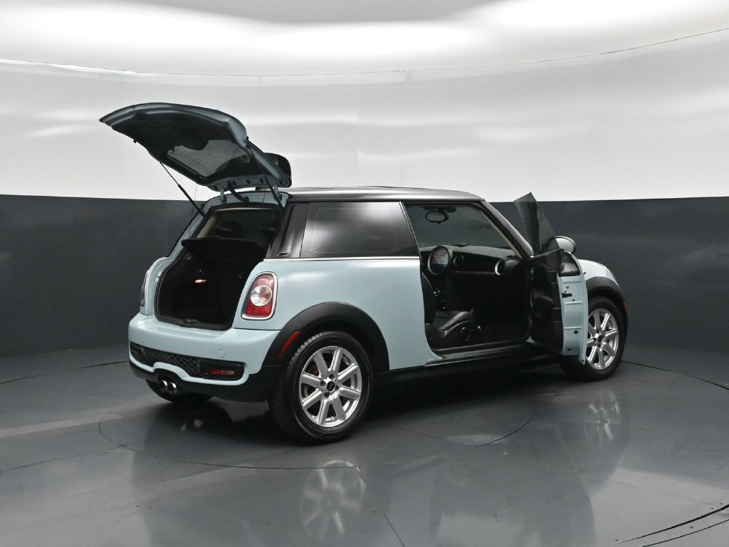 Used 2013 MINI Cooper S FWD image 5
