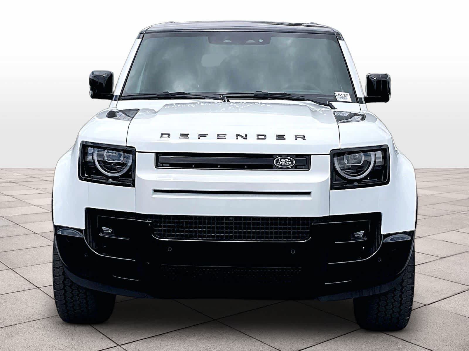 New 2026 Land Rover Defender 110 X-Dynamic SE AWD/4WD image 5