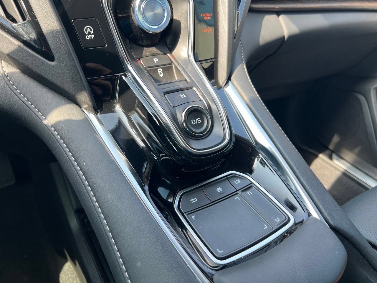Used 2024 Acura RDX w/ Advance Package AWD/4WD image 19