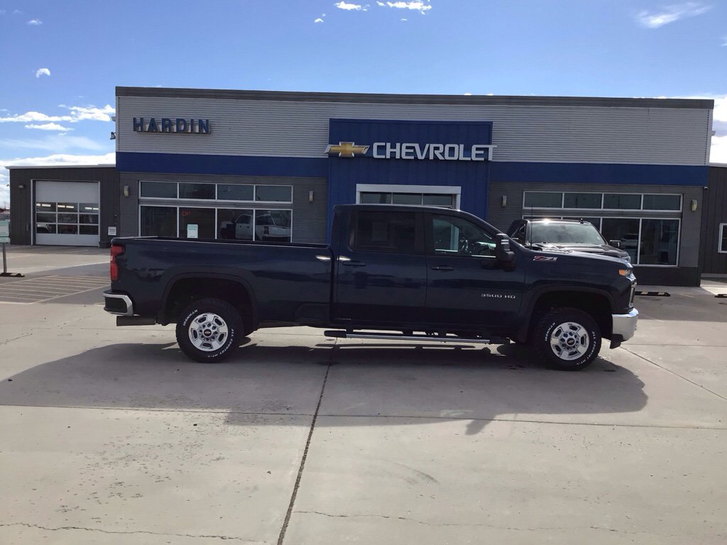Used 2022 Chevrolet Silverado 3500 LT w/ Convenience Package AWD/4WD image 8