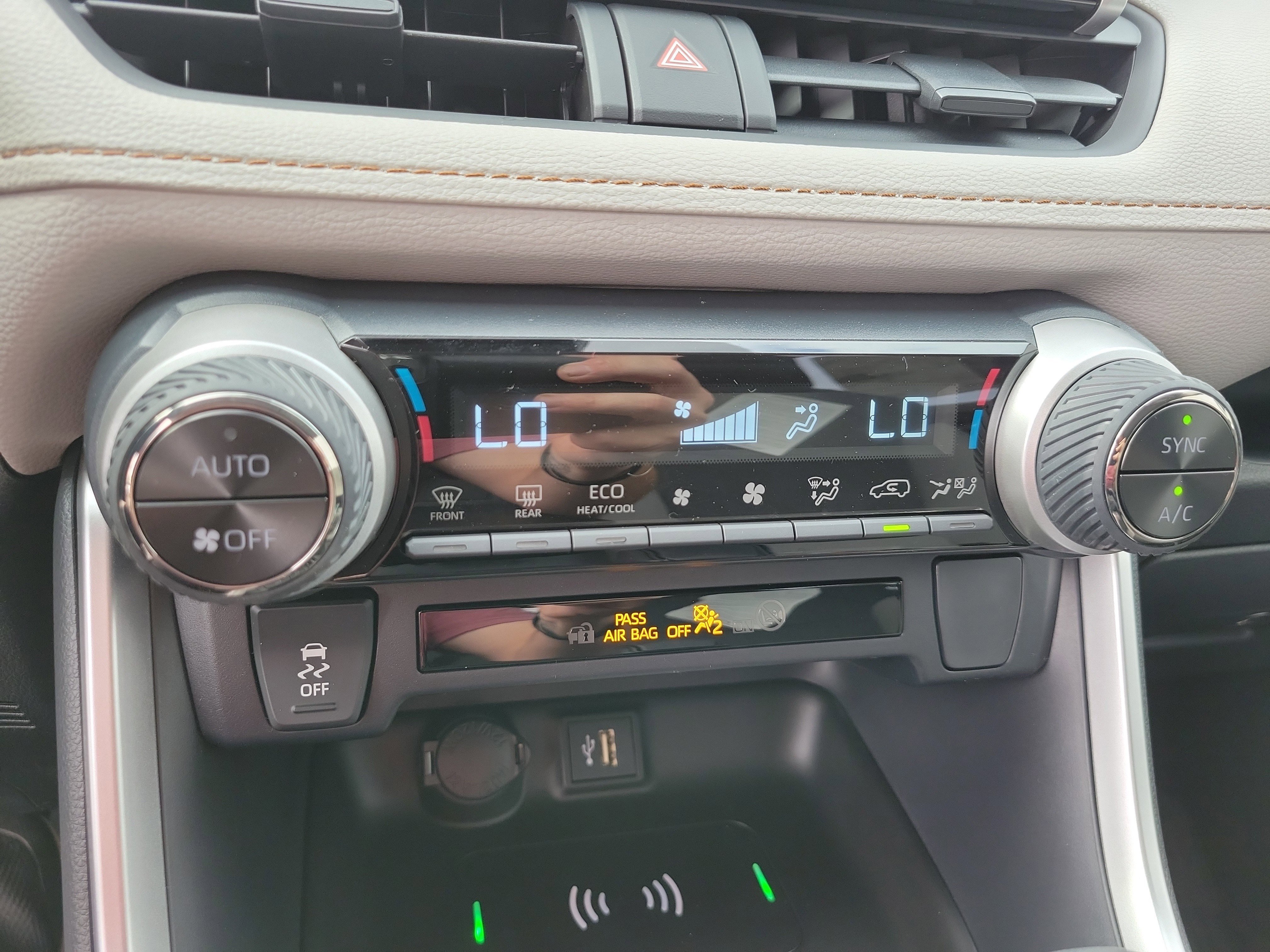 New 2025 Toyota RAV4 XLE image 22