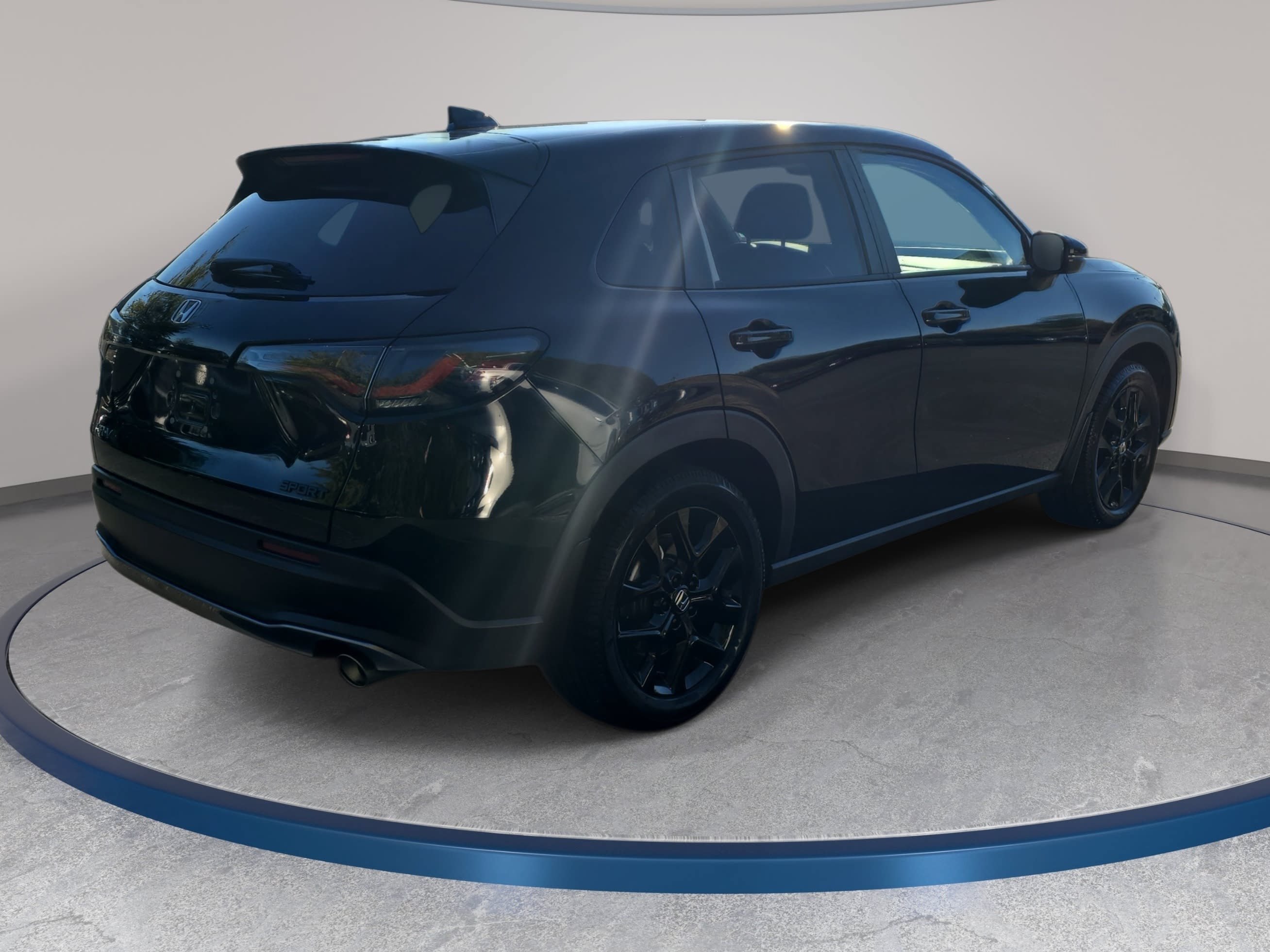 Used 2024 Honda HR-V Sport image 5