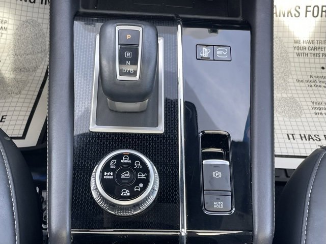 Used 2025 Mitsubishi Outlander SEL Black Edition image 5