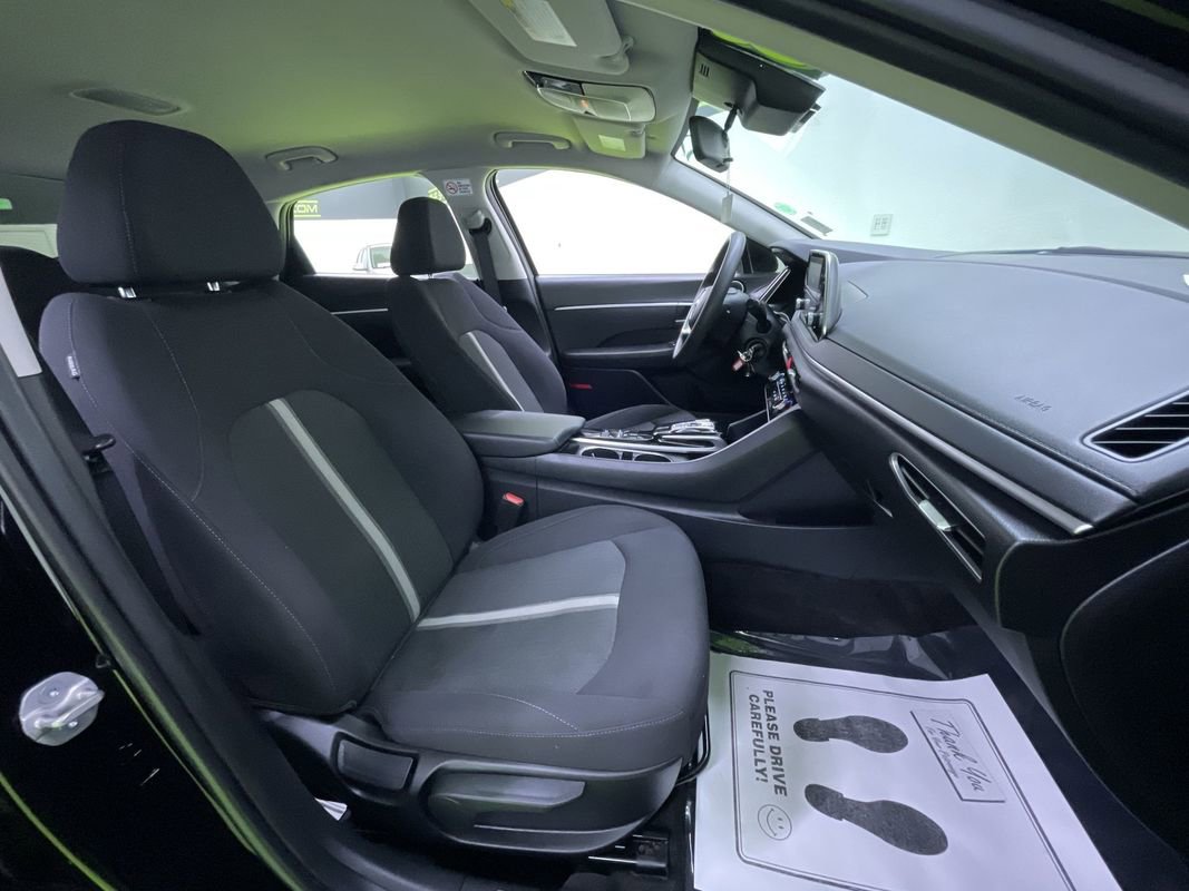Used 2023 Hyundai Sonata SE w/ Preferred Accessory Package image 27