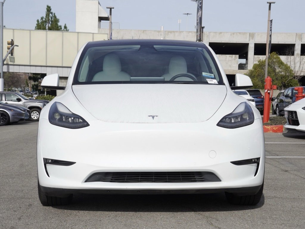Used 2022 Tesla Model Y Performance image 7